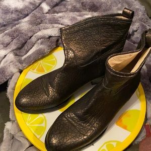 Low bootie size 8 leather